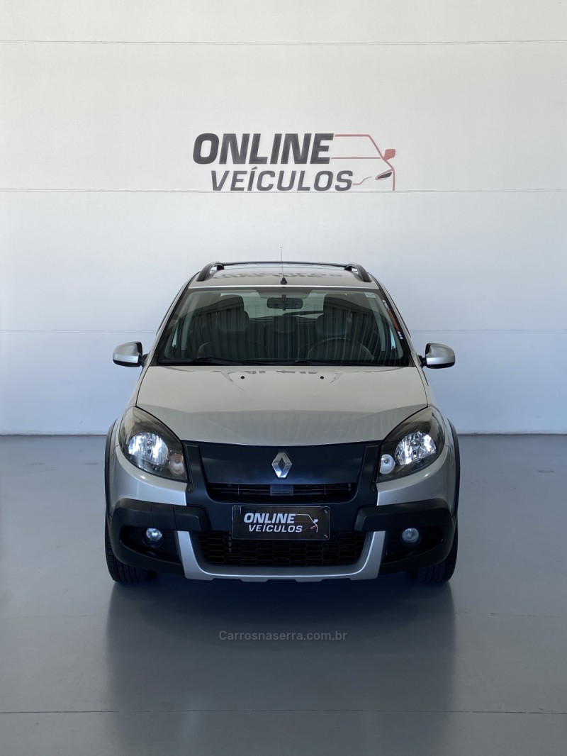 SANDERO 1.6 STEPWAY 8V FLEX 4P MANUAL - 2013 - FARROUPILHA