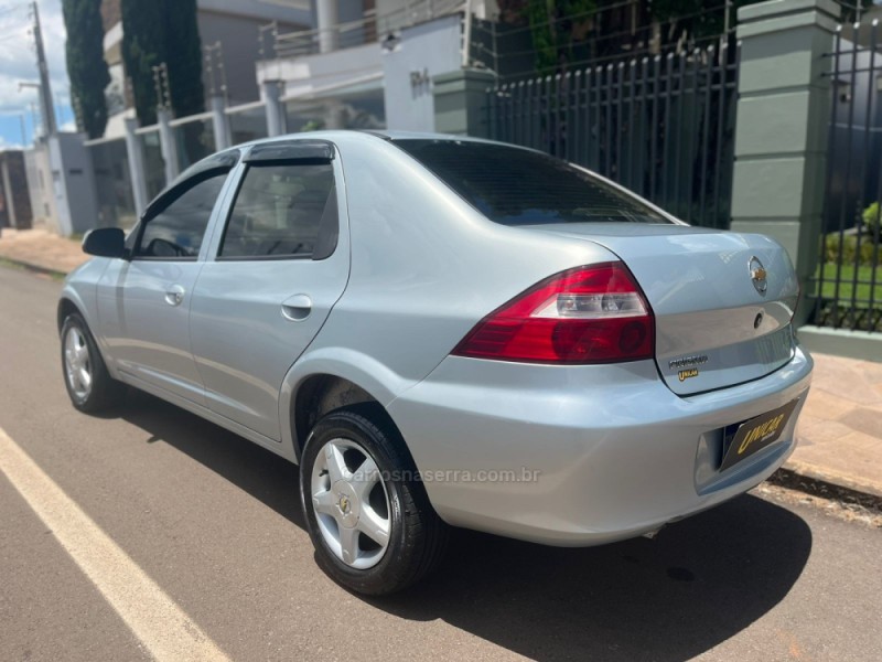 PRISMA 1.4 MPFI MAXX 8V FLEX 4P MANUAL - 2011 - PASSO FUNDO