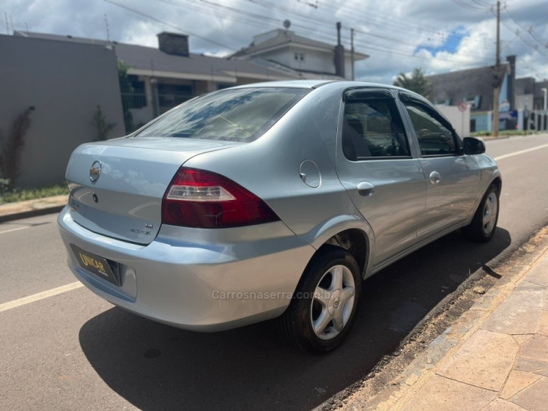 PRISMA 1.4 MPFI MAXX 8V FLEX 4P MANUAL - 2011 - PASSO FUNDO