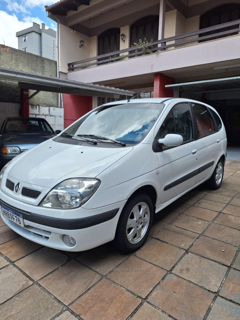 SCÉNIC 1.6 PRIVILEGÈ 16V FLEX 4P MANUAL - 2010 - CAXIAS DO SUL