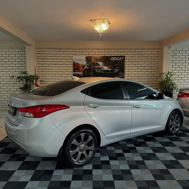 ELANTRA 1.8 GLS 16V GASOLINA 4P AUTOMÁTICO - 2012 - NOVO HAMBURGO