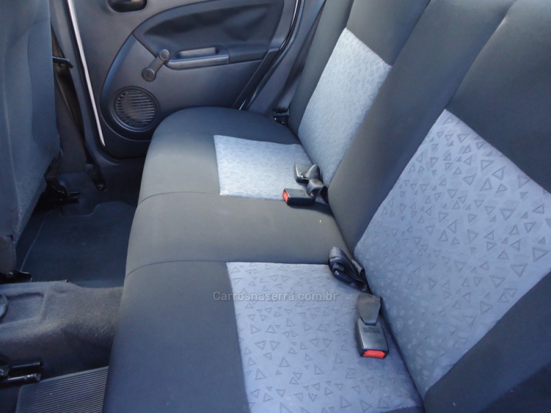 FIESTA 1.6 ROCAM SE PLUS SEDAN 8V FLEX 4P MANUAL - 2012 - SANTA CLARA DO SUL