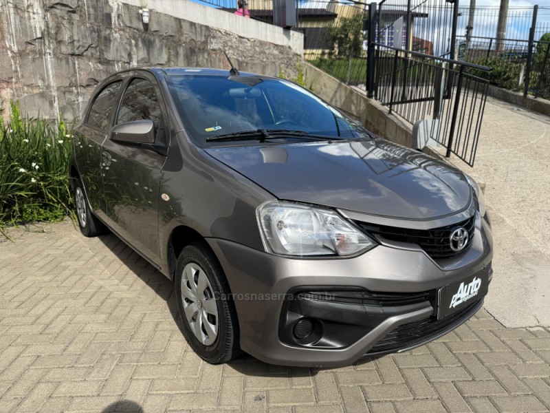 ETIOS 1.5 XS 16V FLEX 4P MANUAL - 2018 - FARROUPILHA