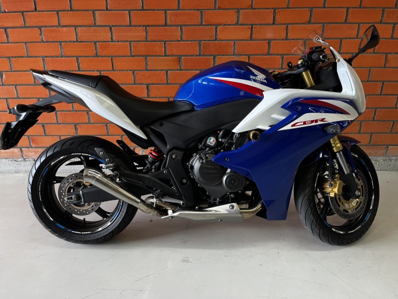 CBR 600F  - 2013 - BENTO GONçALVES