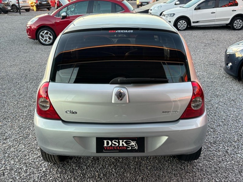 CLIO 1.0 AUTHENTIQUE 8V GASOLINA 2P MANUAL - 2006 - CAXIAS DO SUL