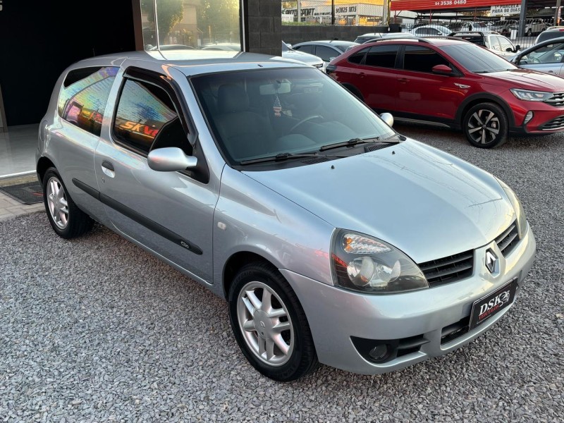 CLIO 1.0 AUTHENTIQUE 8V GASOLINA 2P MANUAL - 2006 - CAXIAS DO SUL