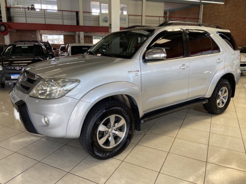 HILUX SW4 3.0 SRV 4X4 16V TURBO INTERCOOLER DIESEL 4P AUTOMÁTICO - 2006 - BENTO GONçALVES