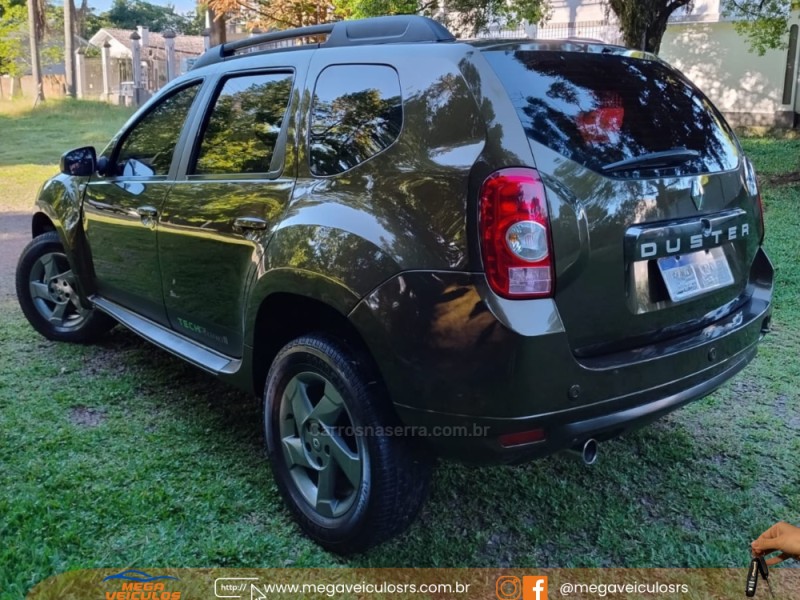 DUSTER 2.0 TECH ROAD 4X2 16V FLEX 4P AUTOMÁTICO - 2015 - BENTO GONçALVES