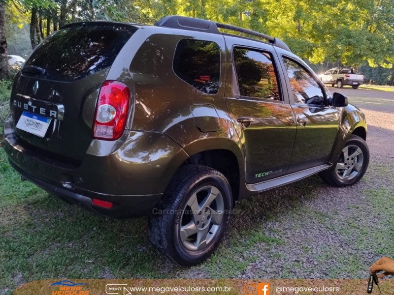 DUSTER 2.0 TECH ROAD 4X2 16V FLEX 4P AUTOMÁTICO - 2015 - BENTO GONçALVES