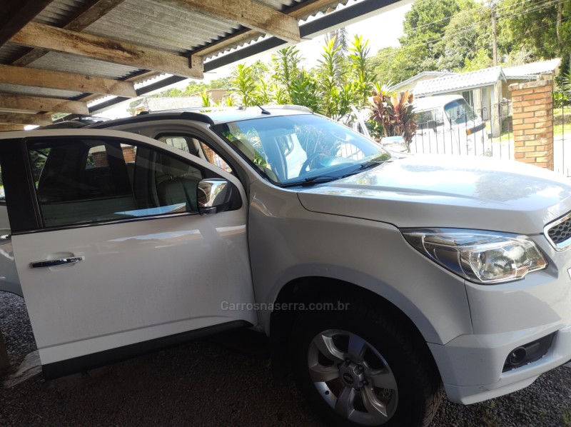 TRAILBLAZER 2.8 LTZ 4X4 16V TURBO DIESEL 4P AUTOMÁTICO - 2013 - GRAMADO