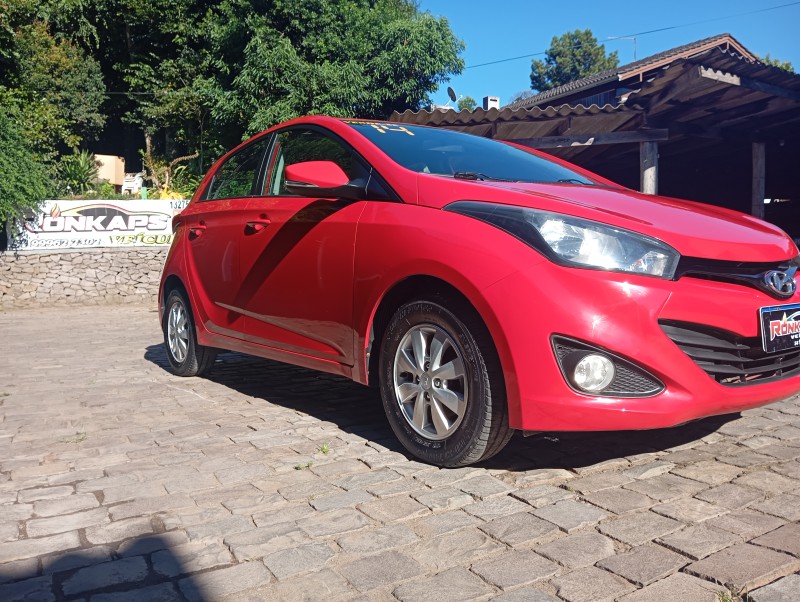 HB20 1.0 COMFORT STYLE 12V FLEX 4P MANUAL - 2014 - CAXIAS DO SUL