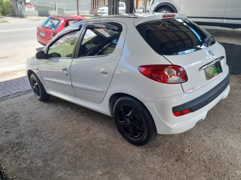 207 1.4 XR SPORT 8V FLEX 4P MANUAL - 2013 - CAXIAS DO SUL