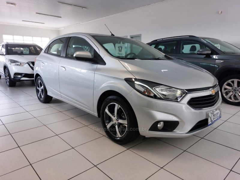 ONIX 1.4 MPFI LTZ 8V FLEX 4P MANUAL - 2017 - BENTO GONçALVES