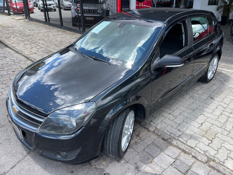 VECTRA 2.0 MPFI GT HATCH 8V FLEX 4P MANUAL - 2011 - CAXIAS DO SUL