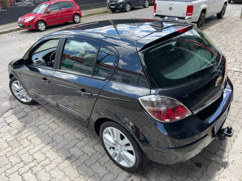 VECTRA 2.0 MPFI GT HATCH 8V FLEX 4P MANUAL - 2011 - CAXIAS DO SUL