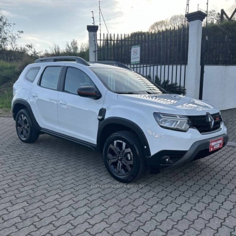 DUSTER 1.3 TCE ICONIC PLUS FLEX 4P AUTOMÁTICA - 2025 - CAXIAS DO SUL