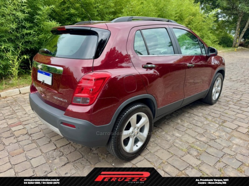 TRACKER 1.8 MPFI LTZ 4X2 16V FLEX 4P AUTOMÁTICO - 2015 - NOVA PRATA