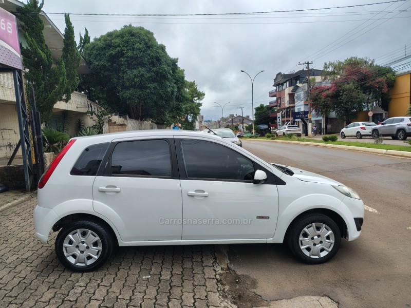 FIESTA 1.0 MPI CLASS 8V FLEX 4P MANUAL - 2012 - GUAPORé