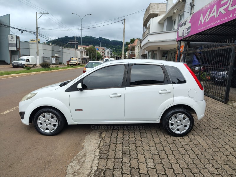 FIESTA 1.0 MPI CLASS 8V FLEX 4P MANUAL - 2012 - GUAPORé