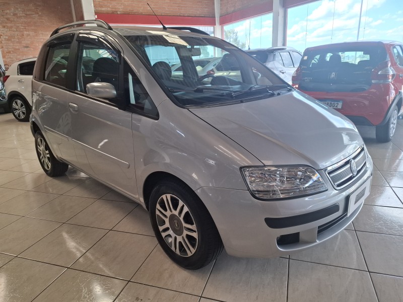 IDEA 1.4 MPI ELX 8V FLEX 4P MANUAL - 2006 - FARROUPILHA