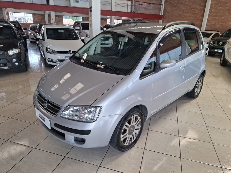 IDEA 1.4 MPI ELX 8V FLEX 4P MANUAL - 2006 - FARROUPILHA