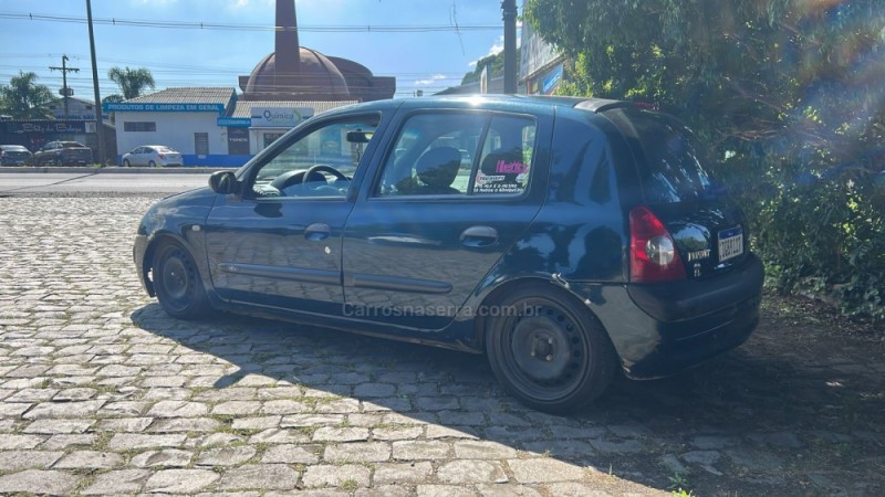 CLIO 1.0 EXPRESSION 16V GASOLINA 4P MANUAL - 2006 - CAXIAS DO SUL