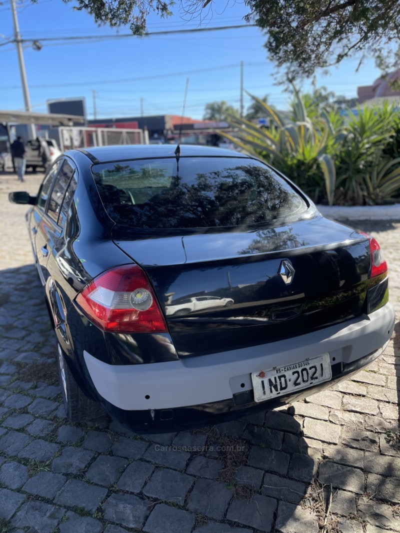 MÉGANE 2.0 EXPRESSION SEDAN 16V GASOLINA 4P AUTOMÁTICO - 2007 - CAXIAS DO SUL