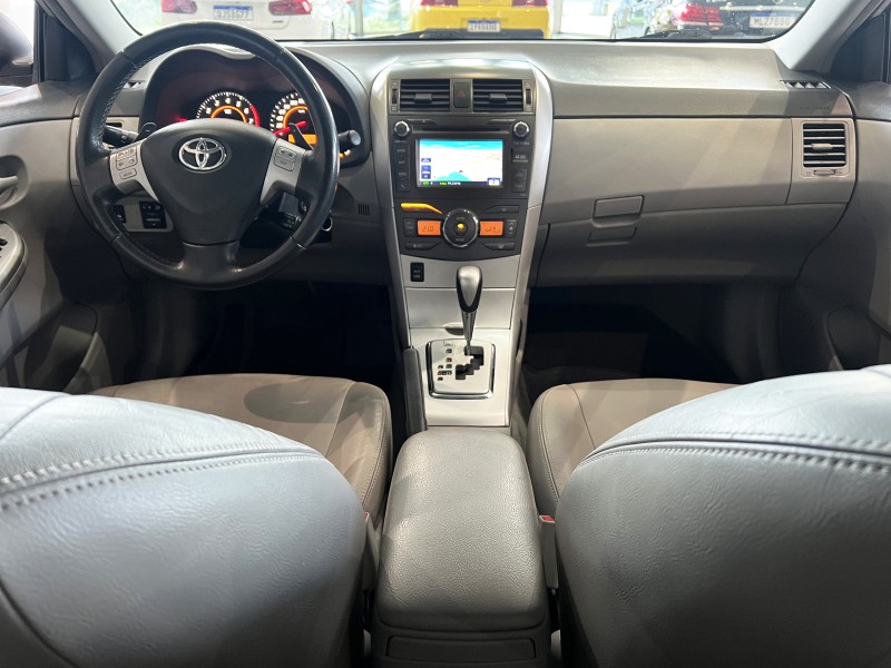 COROLLA 2.0 XEI 16V FLEX 4P AUTOMÁTICO - 2014 - FARROUPILHA