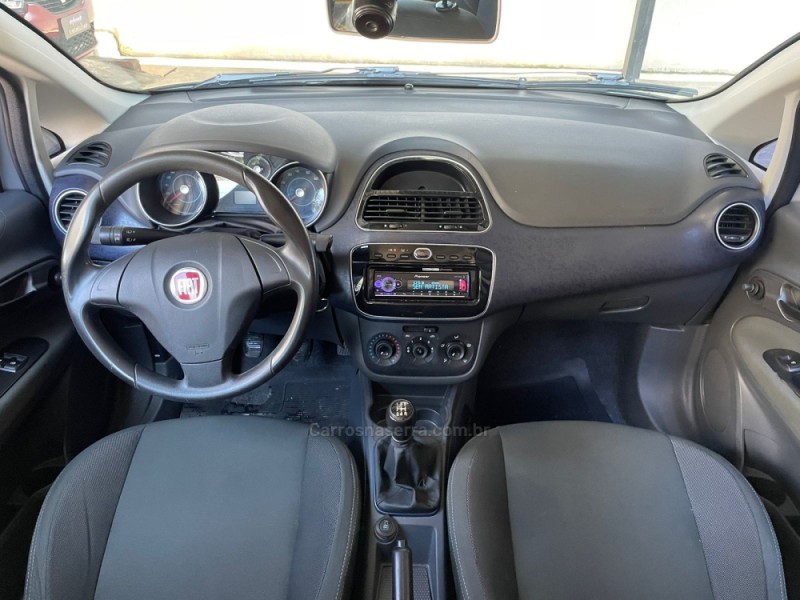 PUNTO 1.4 ATTRACTIVE 8V FLEX 4P MANUAL - 2015 - NOVO HAMBURGO