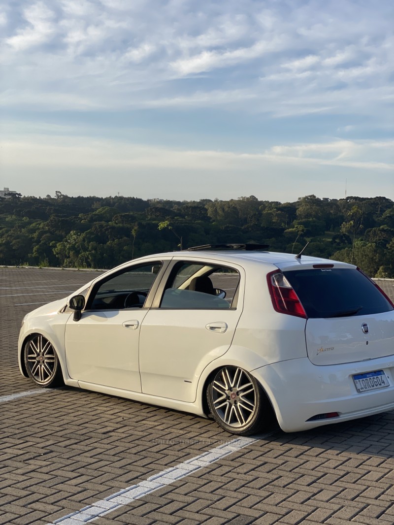 PUNTO 1.4 ELX 8V FLEX 4P MANUAL