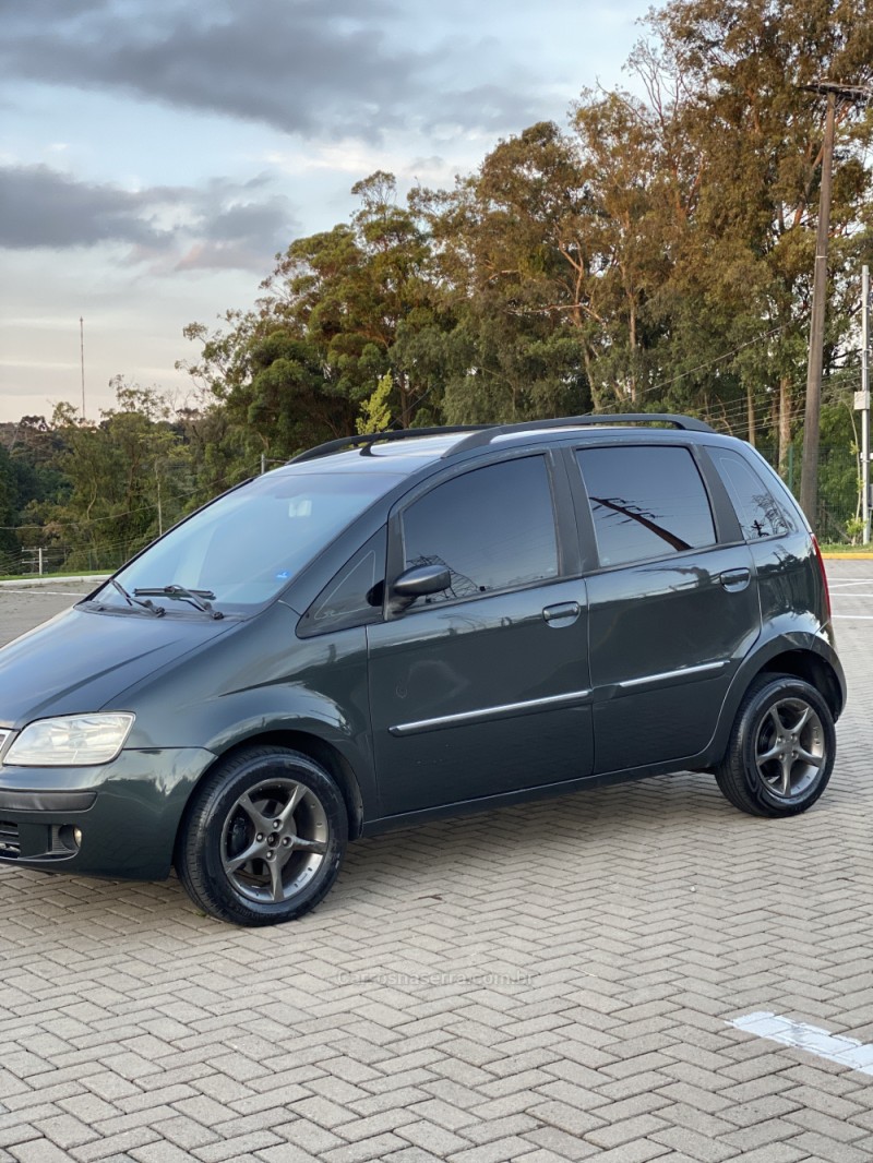 IDEA 1.4 MPI ELX 8V FLEX 4P MANUAL - 2010 - CAXIAS DO SUL