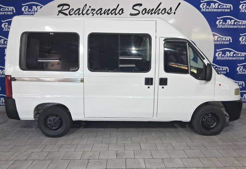 DUCATO 2.8 MULTI TETO ALTO 8V TURBO DIESEL 3P MANUAL - 2005 - SãO SEBASTIãO DO CAí