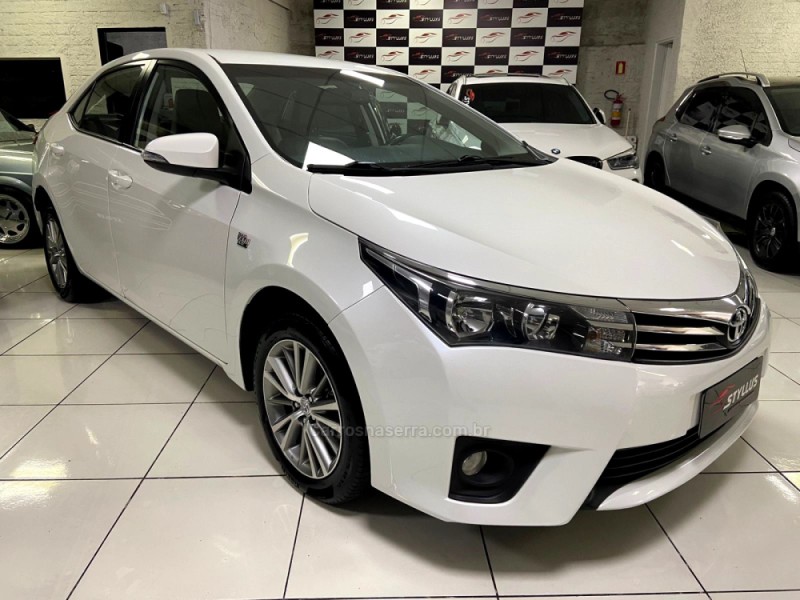 COROLLA 2.0 XEI 16V FLEX 4P AUTOMÁTICO - 2015 - ESTâNCIA VELHA