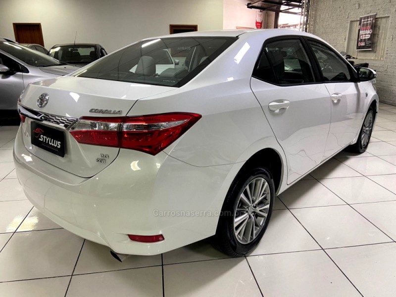 COROLLA 2.0 XEI 16V FLEX 4P AUTOMÁTICO - 2015 - ESTâNCIA VELHA