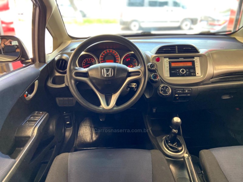 FIT 1.4 LX 16V FLEX 4P MANUAL - 2014 - ESTâNCIA VELHA