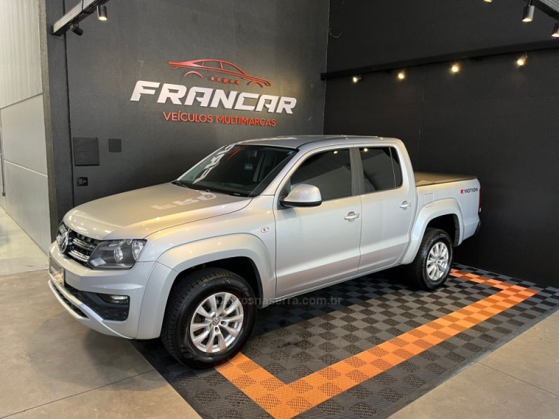 AMAROK 2.0 4X4 TDI COMFORTILINE CD DIESEL 4P AUTOMÁTICO