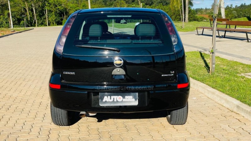 CORSA 1.4 MPFI MAXX 8V FLEX 4P MANUAL - 2010 - DOIS IRMãOS