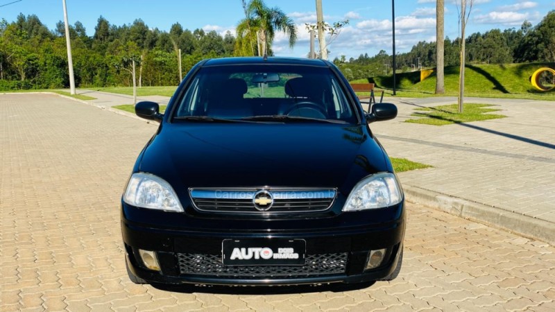 CORSA 1.4 MPFI MAXX 8V FLEX 4P MANUAL - 2010 - DOIS IRMãOS