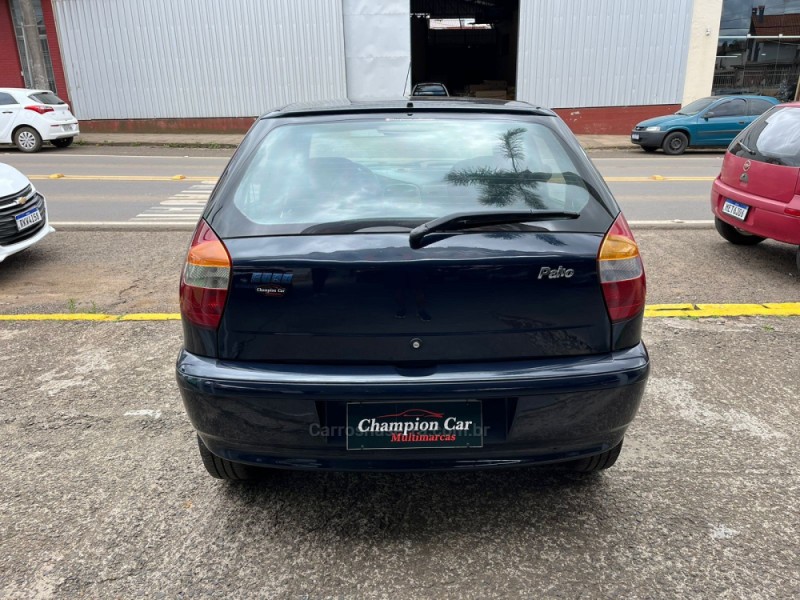 PALIO 1.8 MPI ELX 8V GASOLINA 4P MANUAL - 2003 - VACARIA