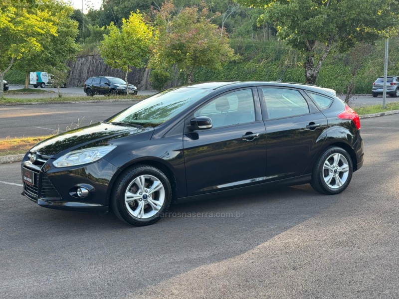 FOCUS 1.6 S 16V FLEX 4P MANUAL - 2014 - BENTO GONçALVES