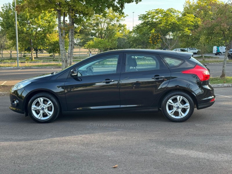 FOCUS 1.6 S 16V FLEX 4P MANUAL - 2014 - BENTO GONçALVES