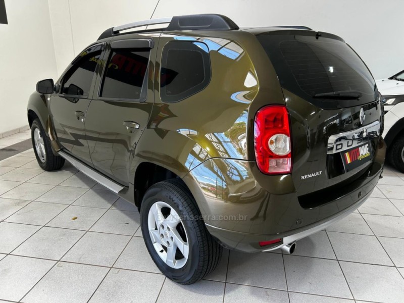 DUSTER 2.0 DYNAMIQUE 4X2 16V FLEX 4P AUTOMÁTICO - 2013 - CAXIAS DO SUL