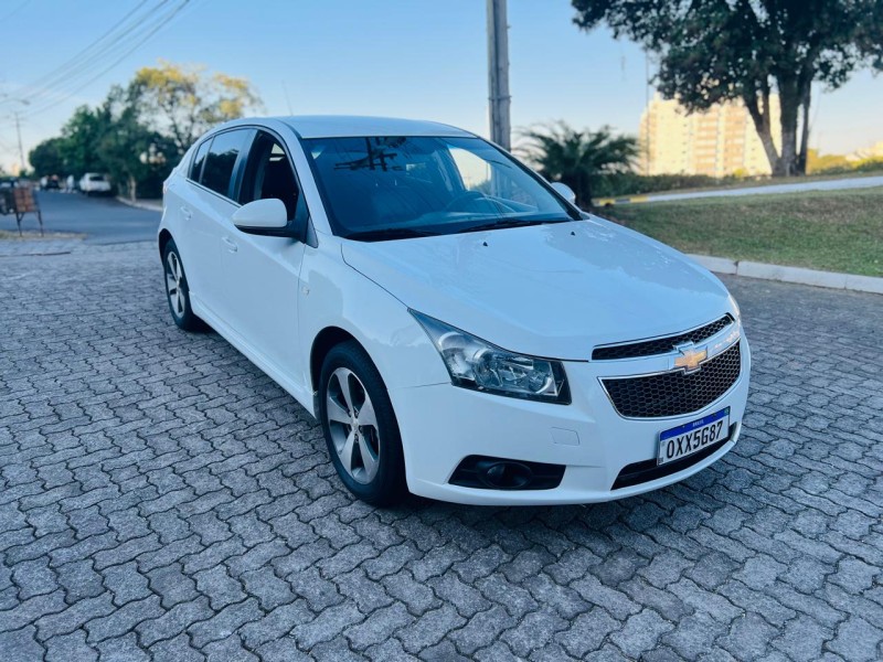 CRUZE 1.8 LT SPORT6 16V FLEX 4P AUTOMÁTICO - 2014 - BENTO GONçALVES