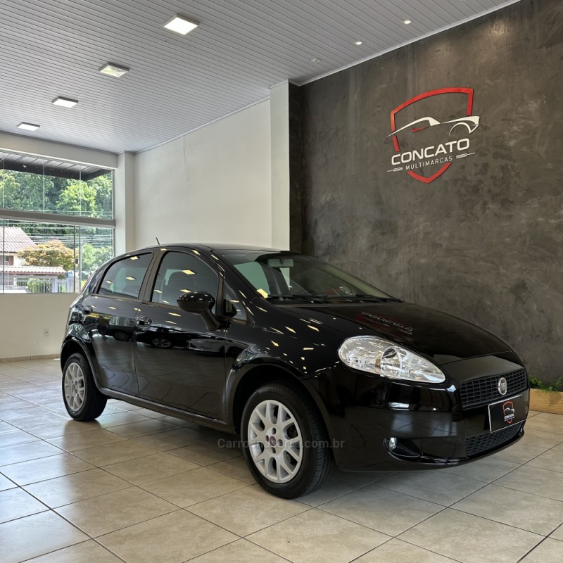 PUNTO 1.4 ELX 8V FLEX 4P MANUAL - 2009 - FARROUPILHA