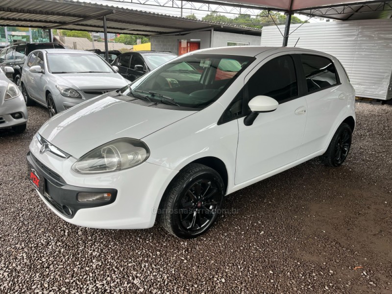 PUNTO 1.4 ATTRACTIVE 8V FLEX 4P MANUAL