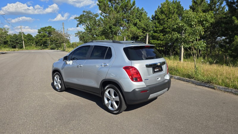 TRACKER 1.8 MPFI LTZ 4X2 16V FLEX 4P AUTOMÁTICO - 2014 - BENTO GONçALVES