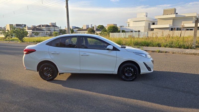 YARIS 1.5 16V FLEX SEDAN XL MULTIDRIVE3 - 2021 - BENTO GONçALVES