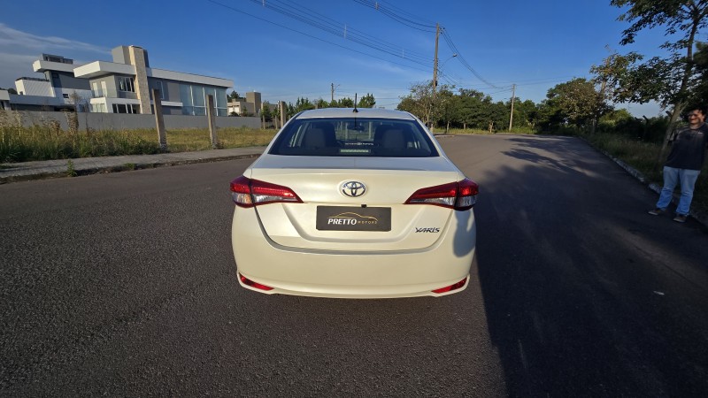 YARIS 1.5 16V FLEX SEDAN XL MULTIDRIVE3 - 2021 - BENTO GONçALVES