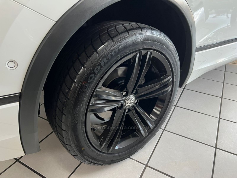 TIGUAN 2.0 ALLSPACE R-LINE 350 TSI 4X4 GASOLINA 4P - 2019 - CAXIAS DO SUL