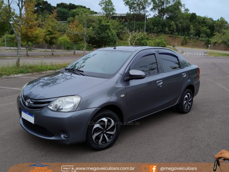 etios 1.5 xs sedan 16v flex 4p manual 2014 bento goncalves